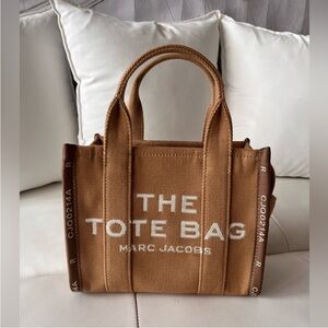 Marc Jacobs Jacquard Small Tote: Camel